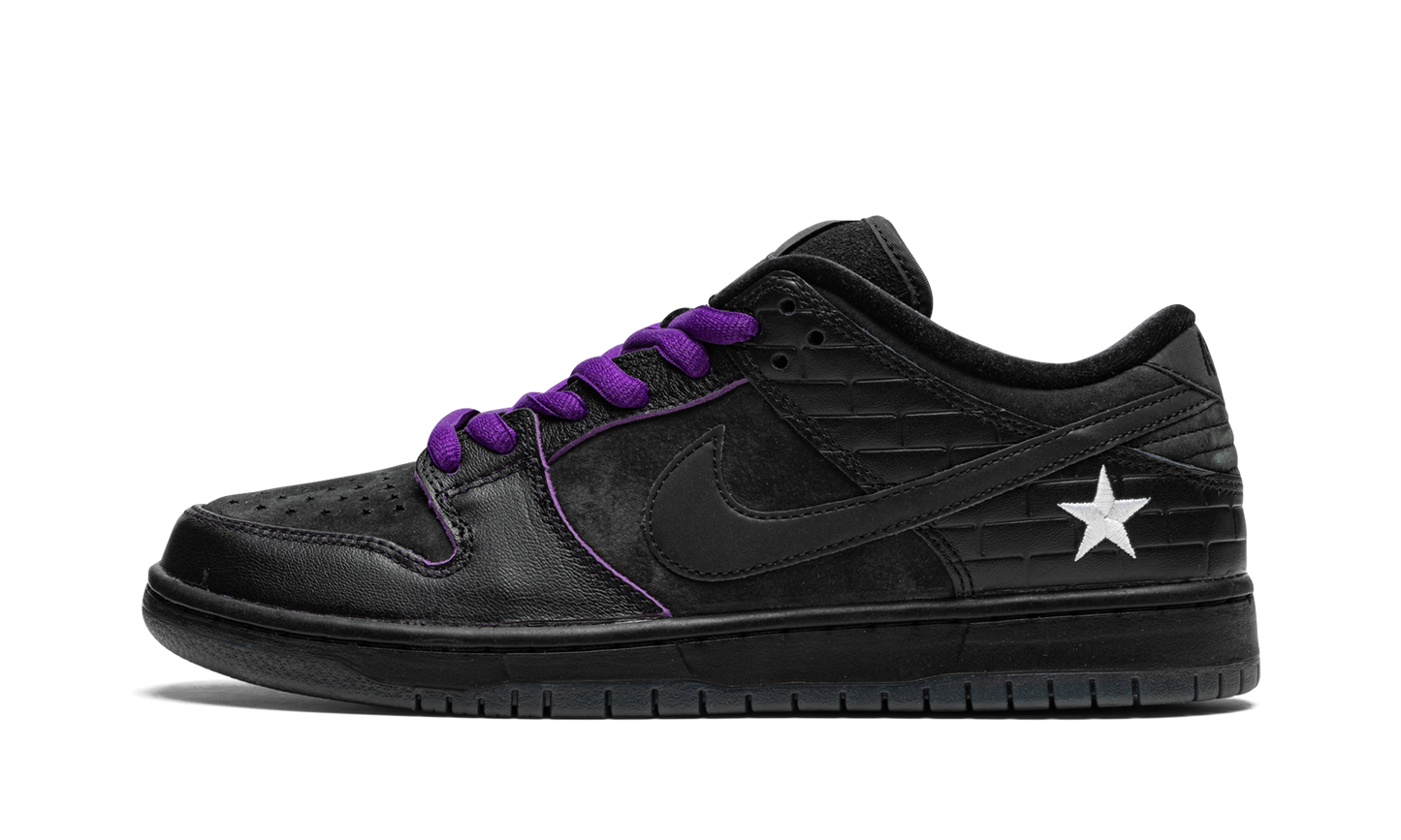 SB Dunk Low "Familia First Avenue" DJ1159 001