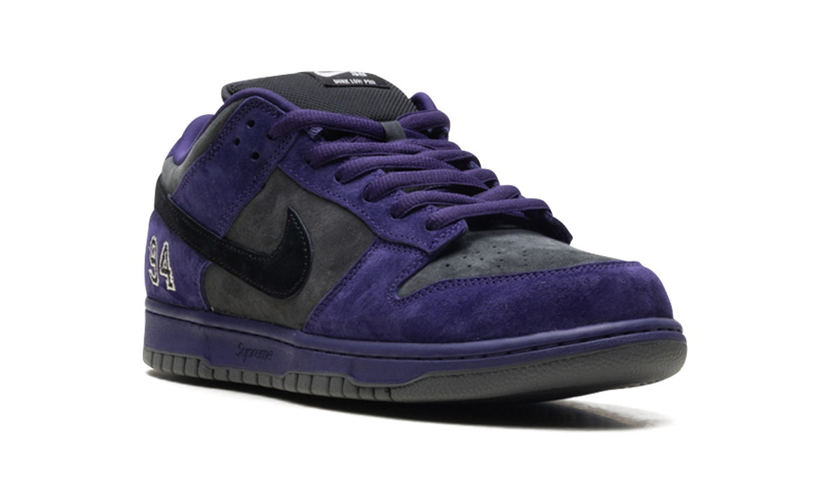 SB Dunk Low "Supreme - Ink" HQ8487 500