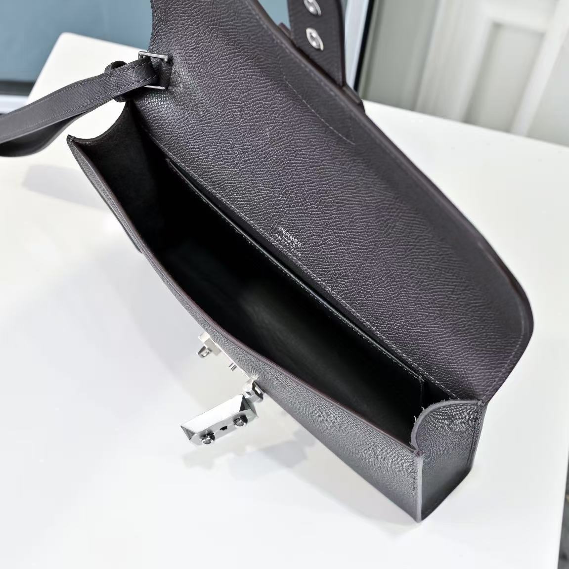 HM Sac a Depeches 24 Pouch Black Espom Leather