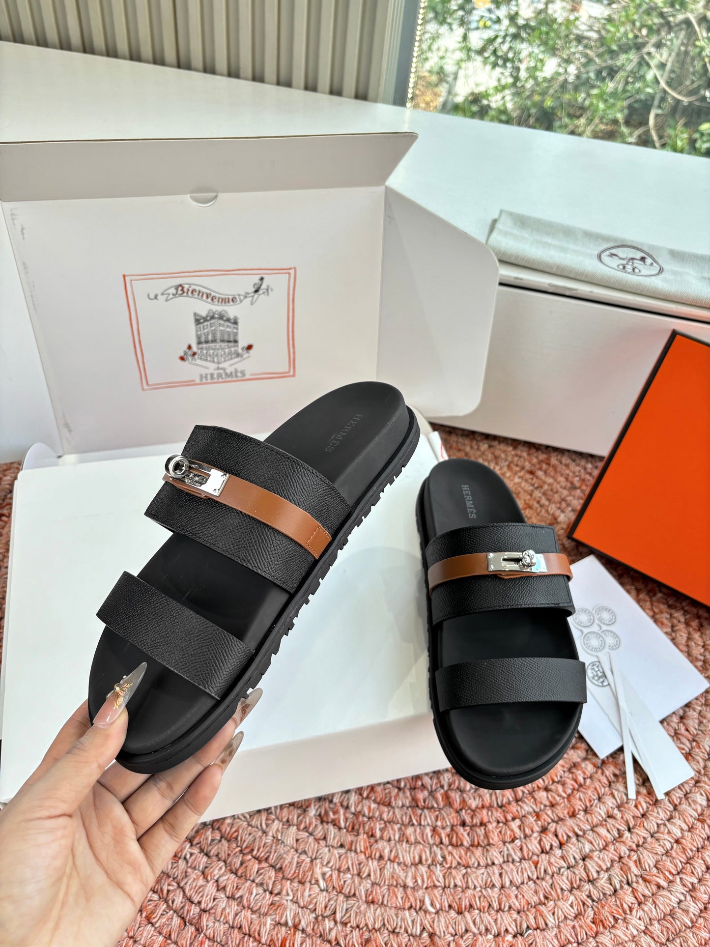 HM Jackson Sandal Black Epsom Leather 648477