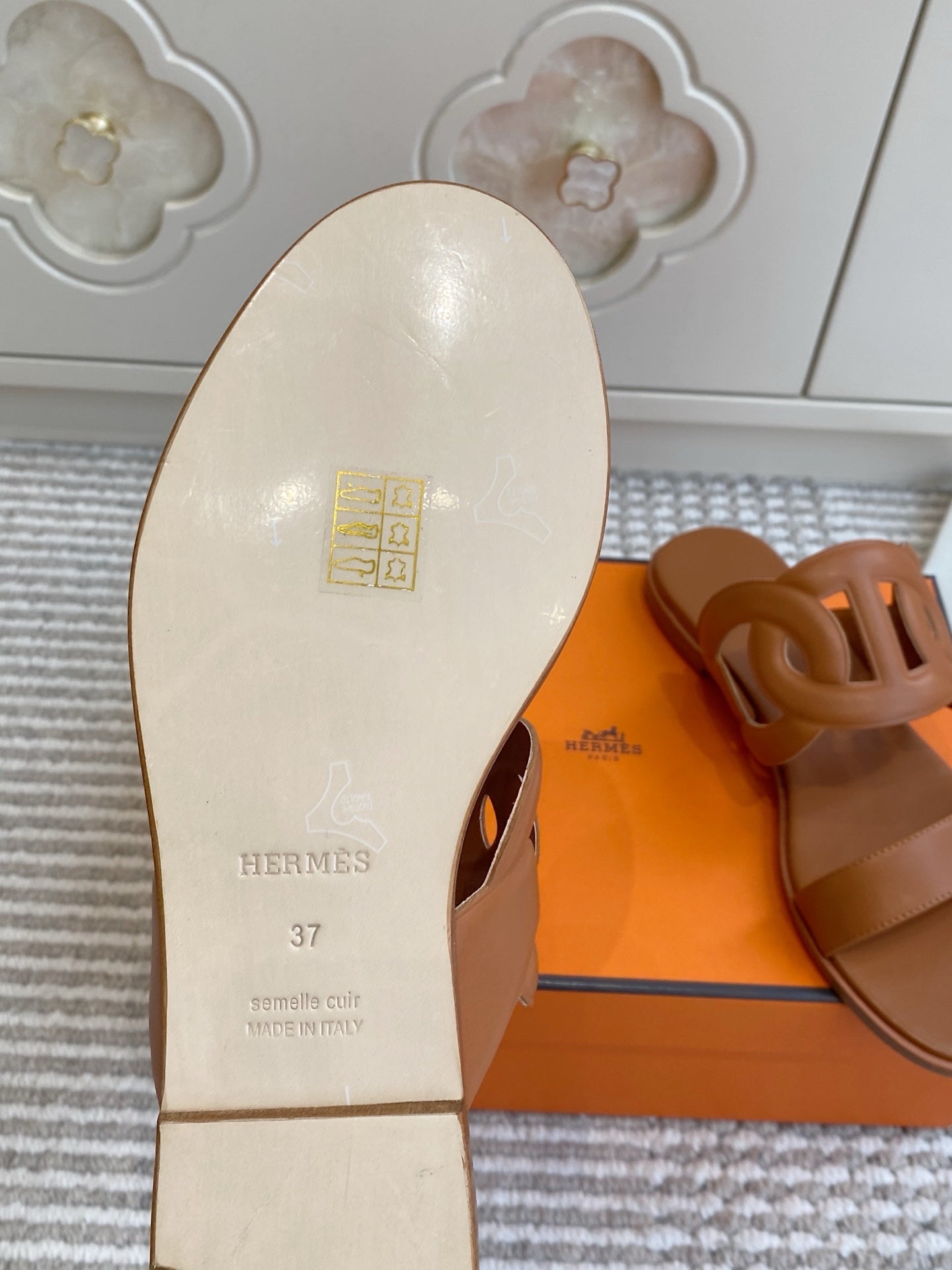 HM Lagune Sandal Tan Leather 776544