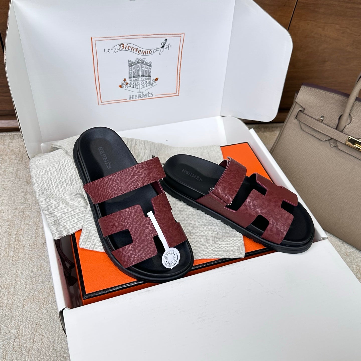 HM Chypre Sandal Black Burugndy Espom Leather 862391