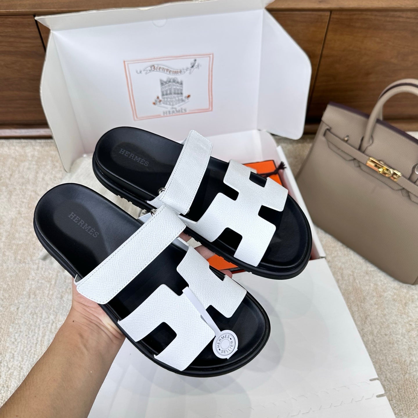 HM Chypre Sandal Black White Espom Leather 862392