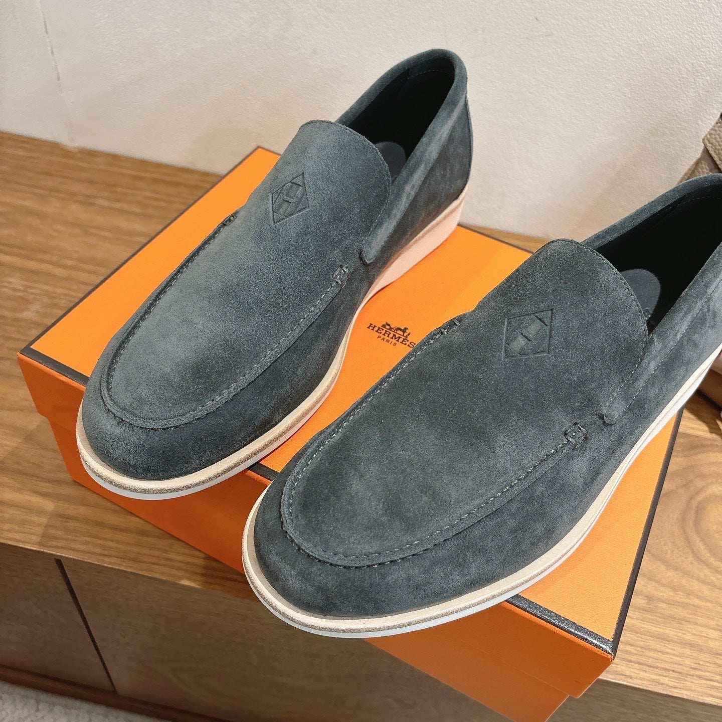 HM Impact Loafers Granite Gray Suede 526167