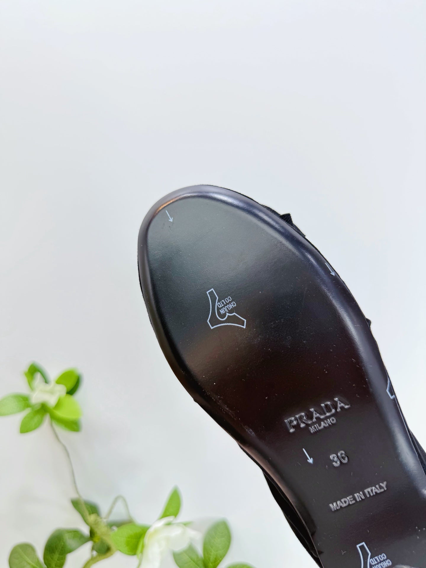 PRA 26SS Ballet Flat Black Suede 592395