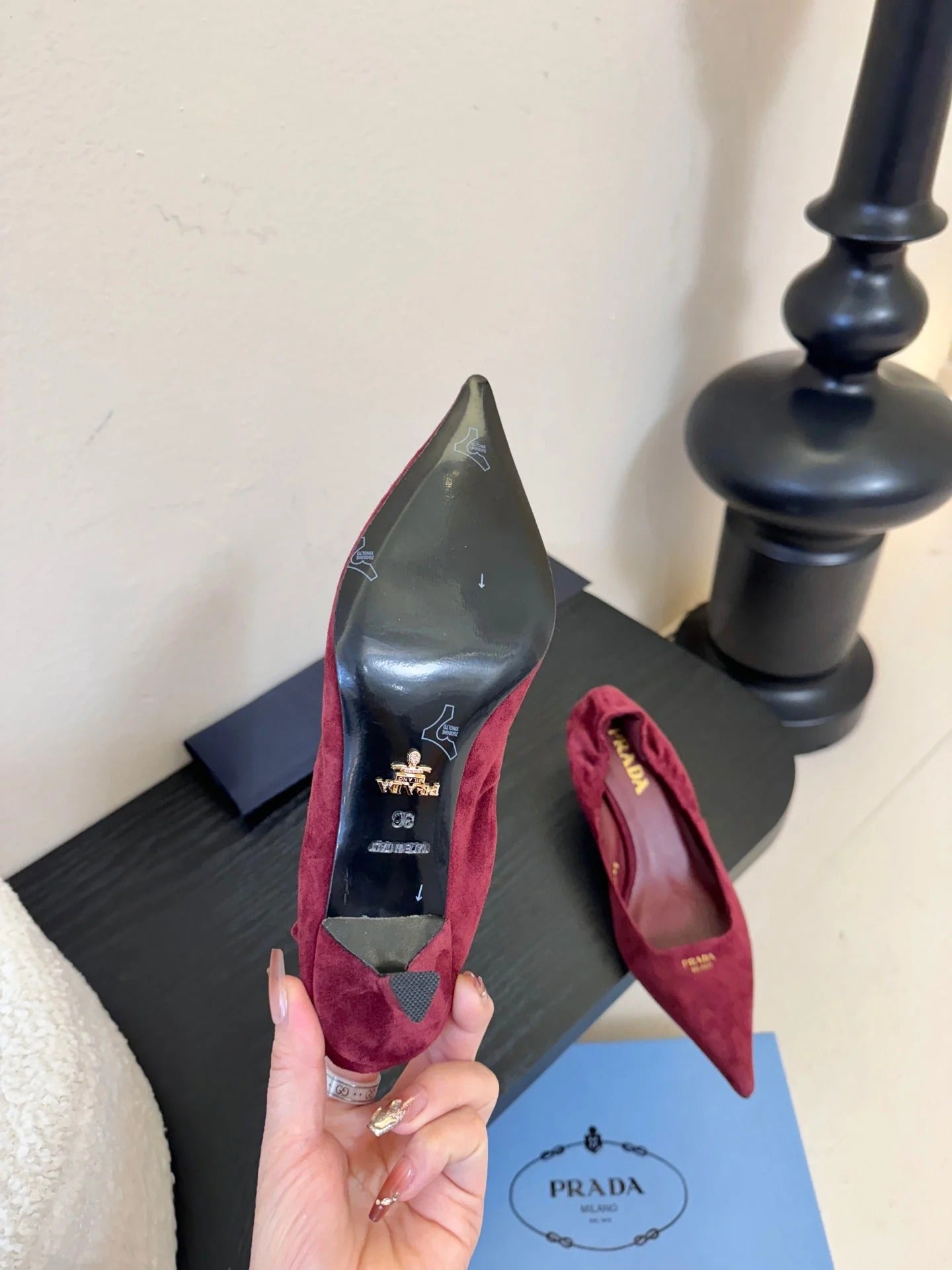 PRA 26S Pointed Toe Low Heels 60 Burgundy Suede 627411