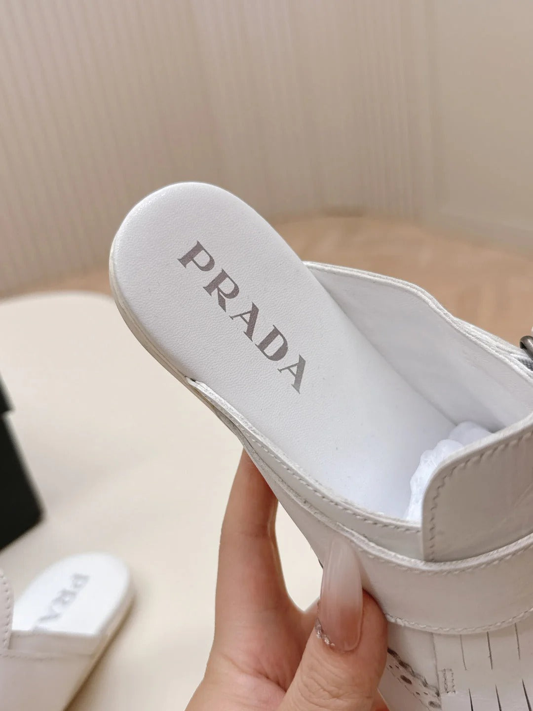 PRA 26S Mule White Calfskin 600594