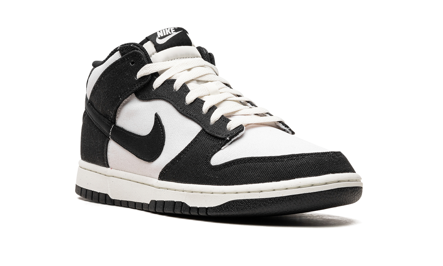 Dunk Mid "Black / White" DV0830 102