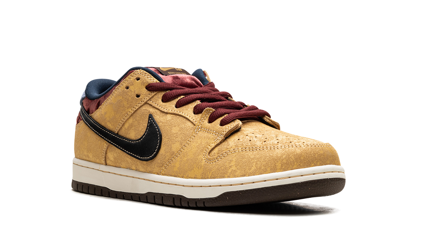 SB Dunk "City Of Cinema" FZ1278 200