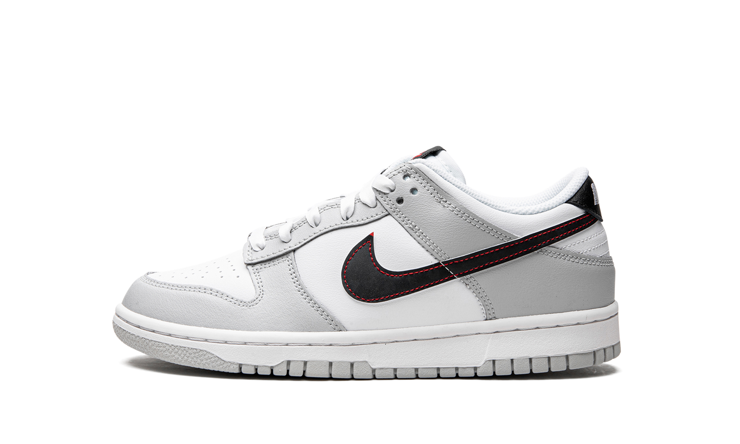 Dunk Low GS "Lucky" DQ0380 001