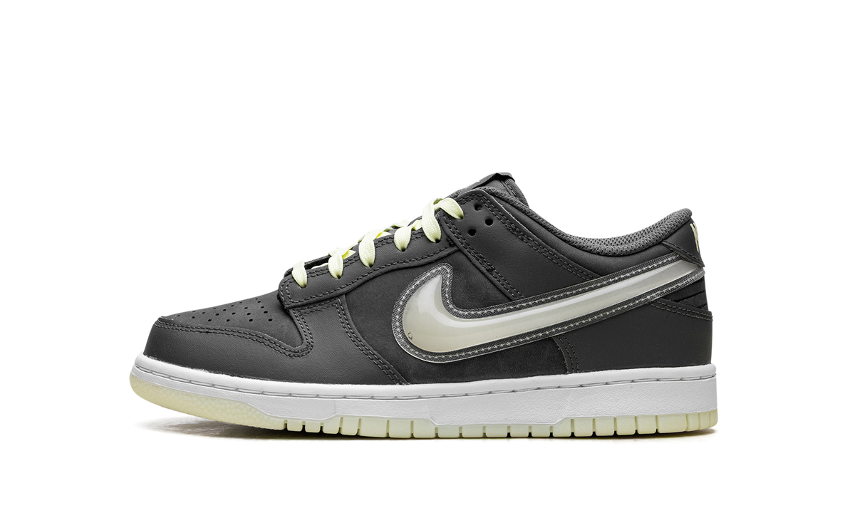 Dunk Low GS Halloween "Halloween - Glow in the Dark" HQ3569 068