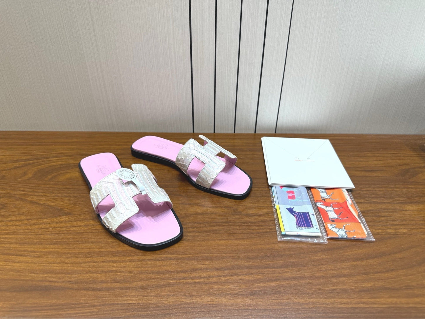 HM Sandal Baby Pink in Snakeskin 788514