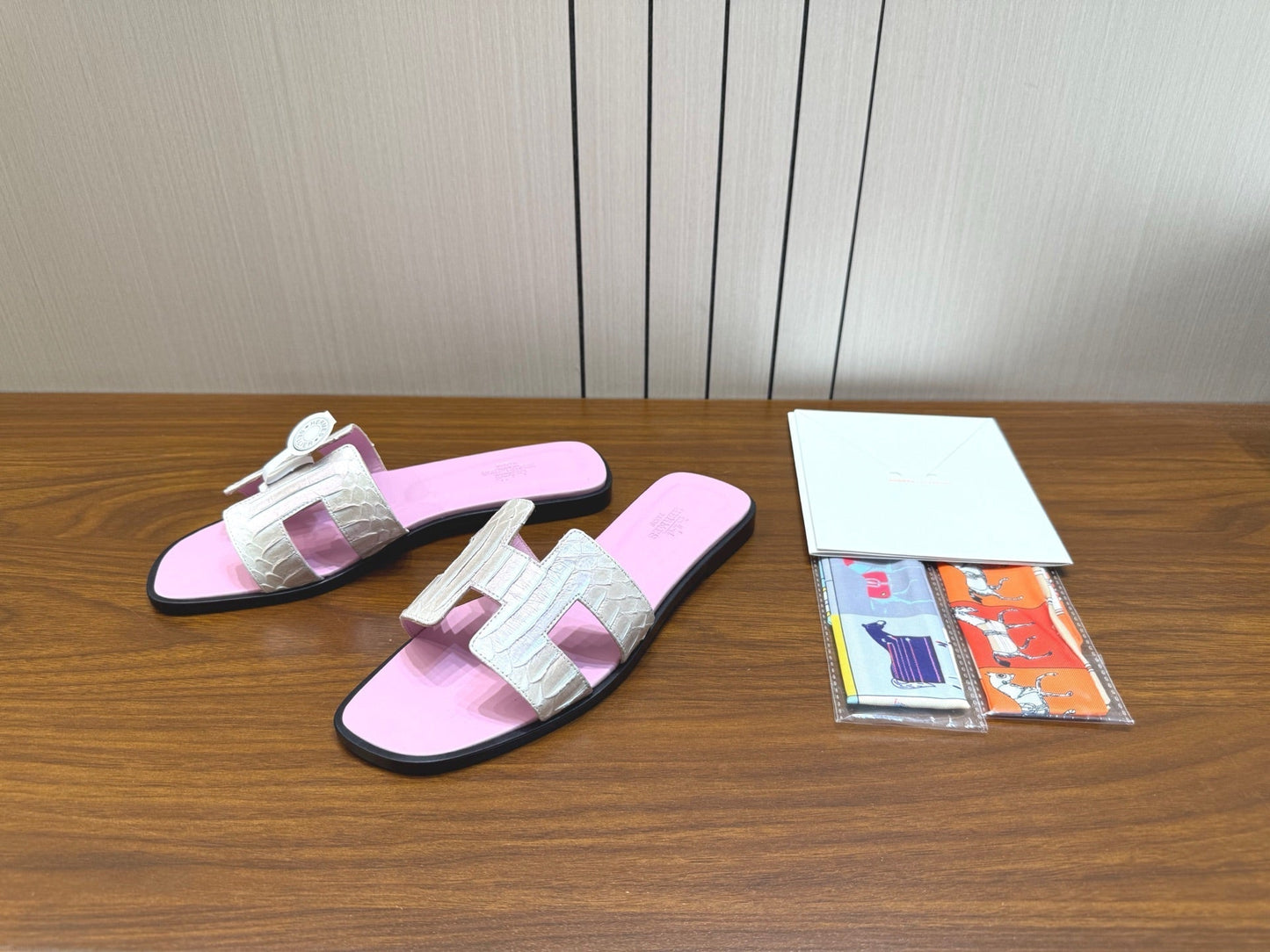 HM Sandal Baby Pink in Snakeskin 788514