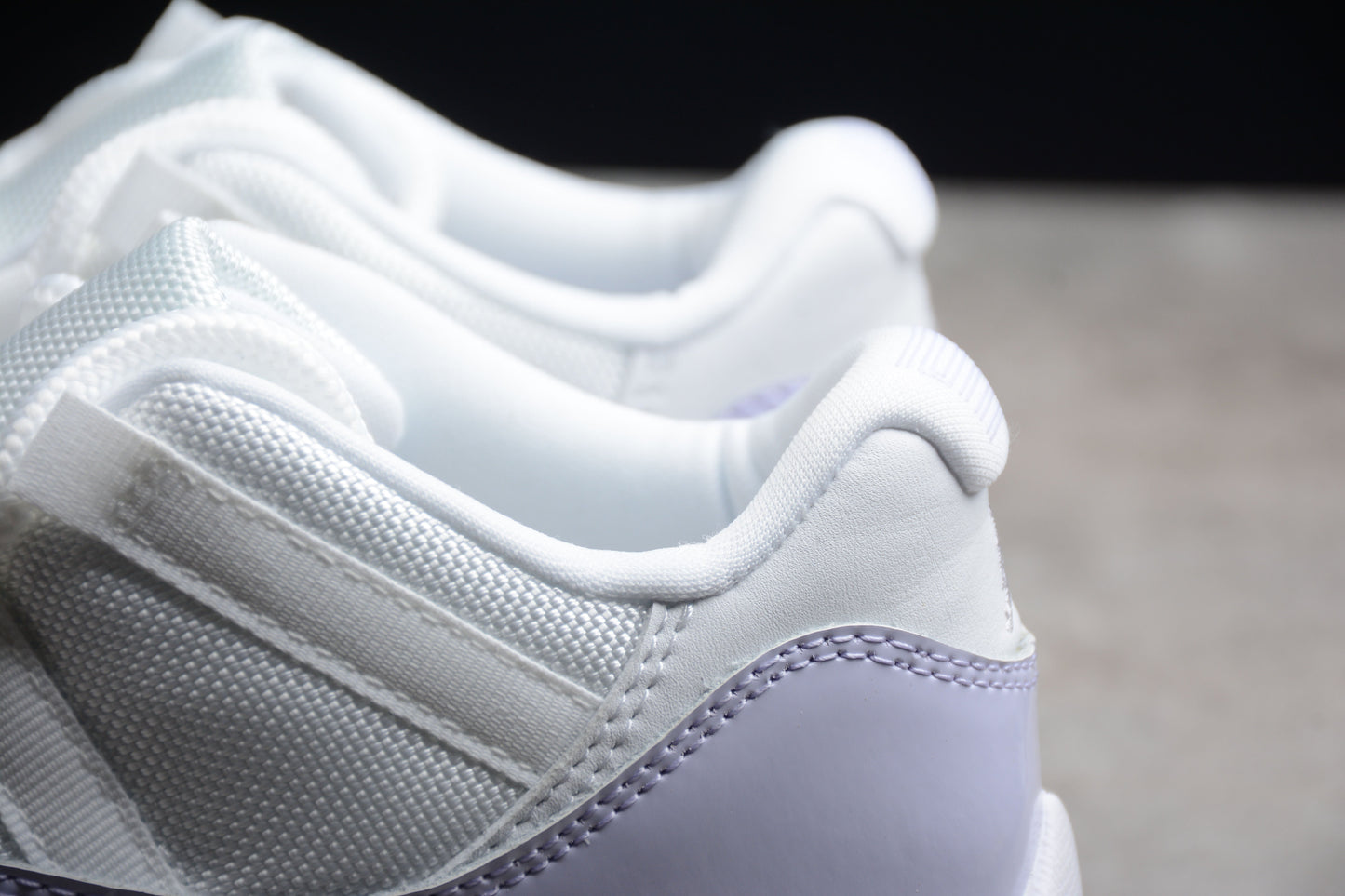 Air Jordan 11 Low  Pure Violet