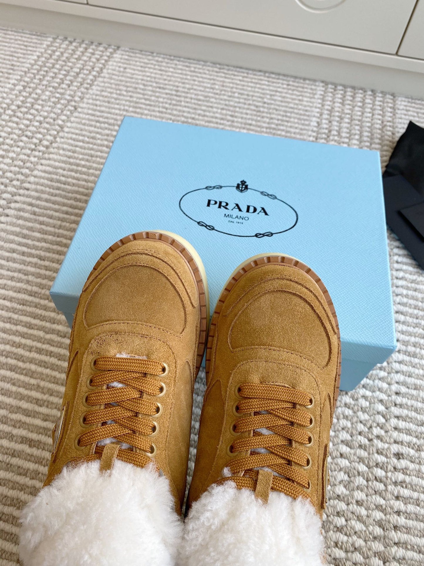 Prada Mid-Top Sneakers Brown Suede White Shearing 564156