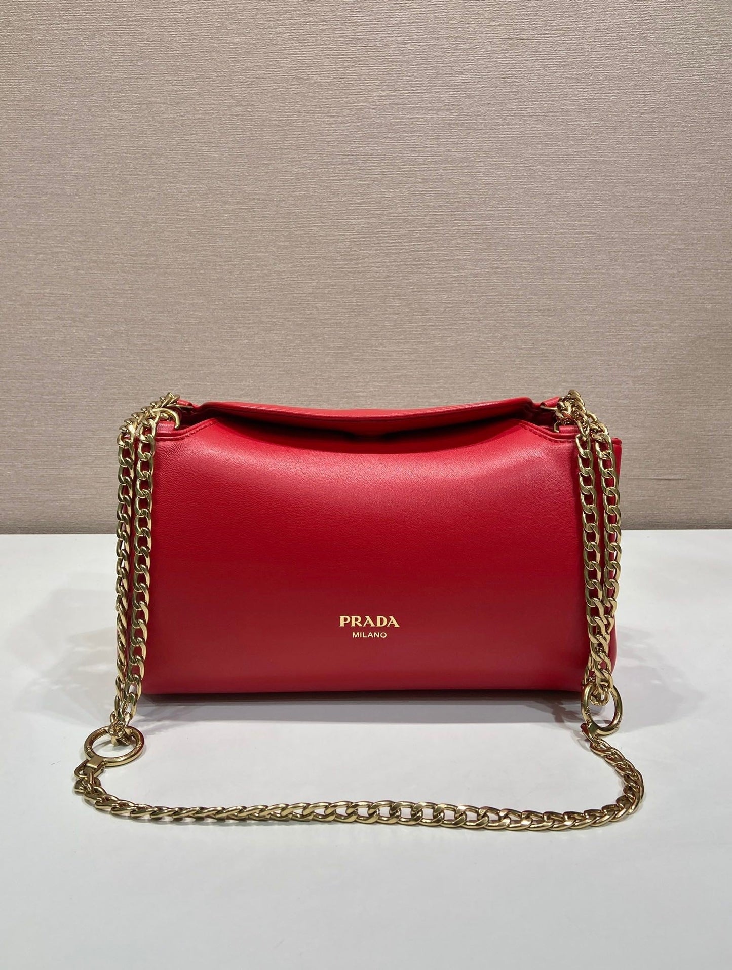 PRA Tumulte bag 24 red leather 280840