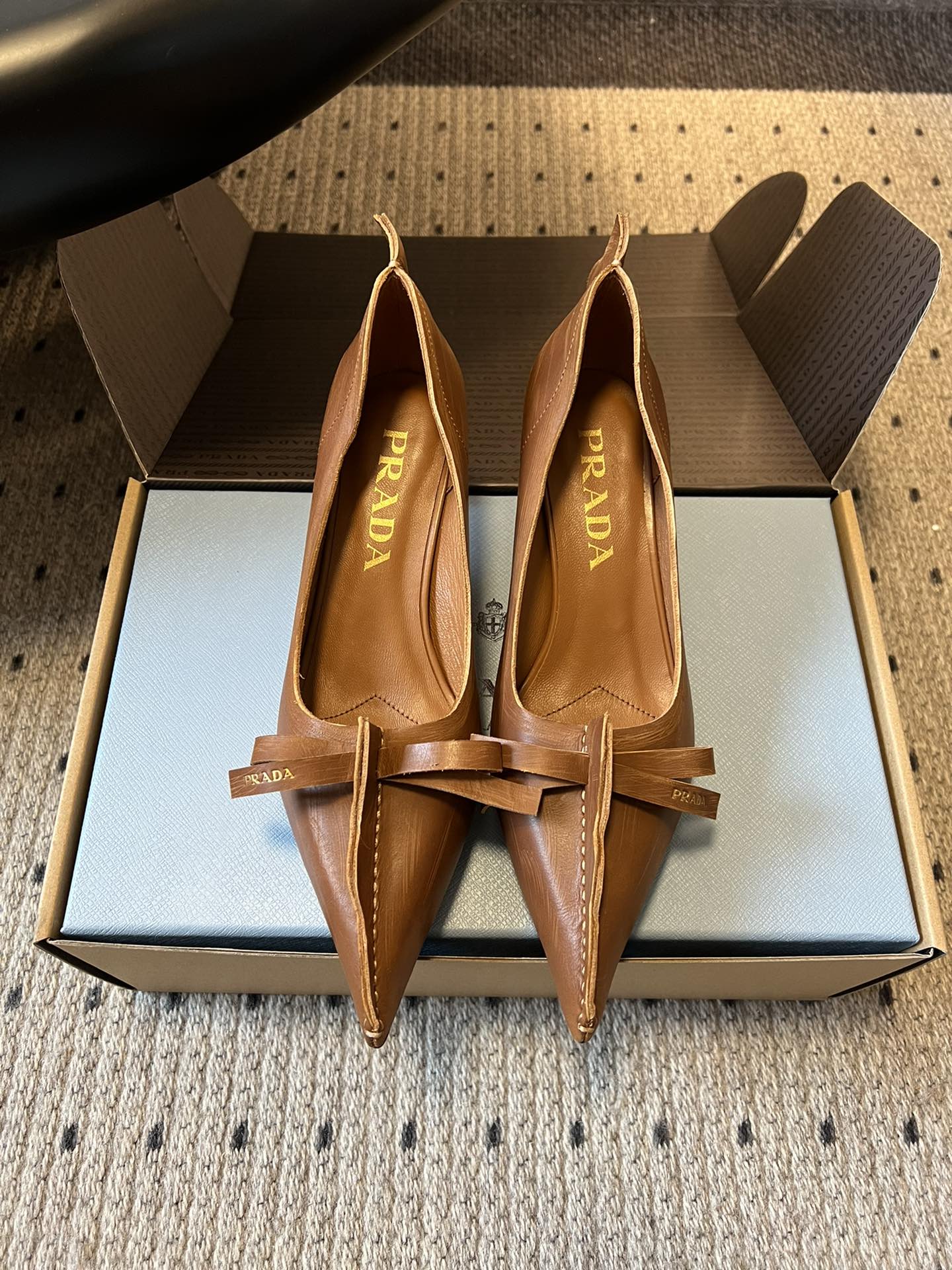 Prada Antiqued Pumps 55mm Tan Calfskin 606398