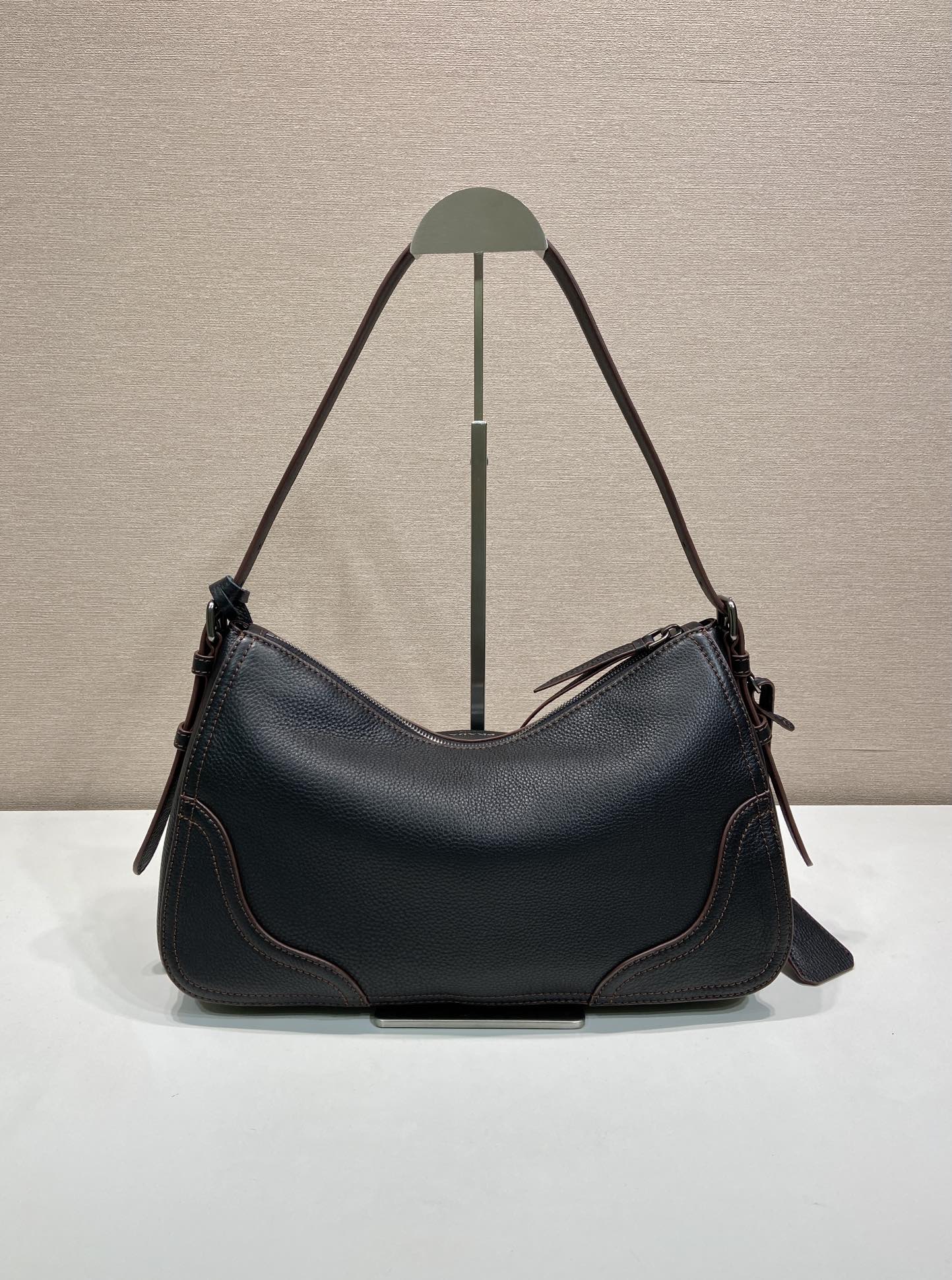 Prada Aimèe Large Shoulder 36cm Bag Black Cowhide