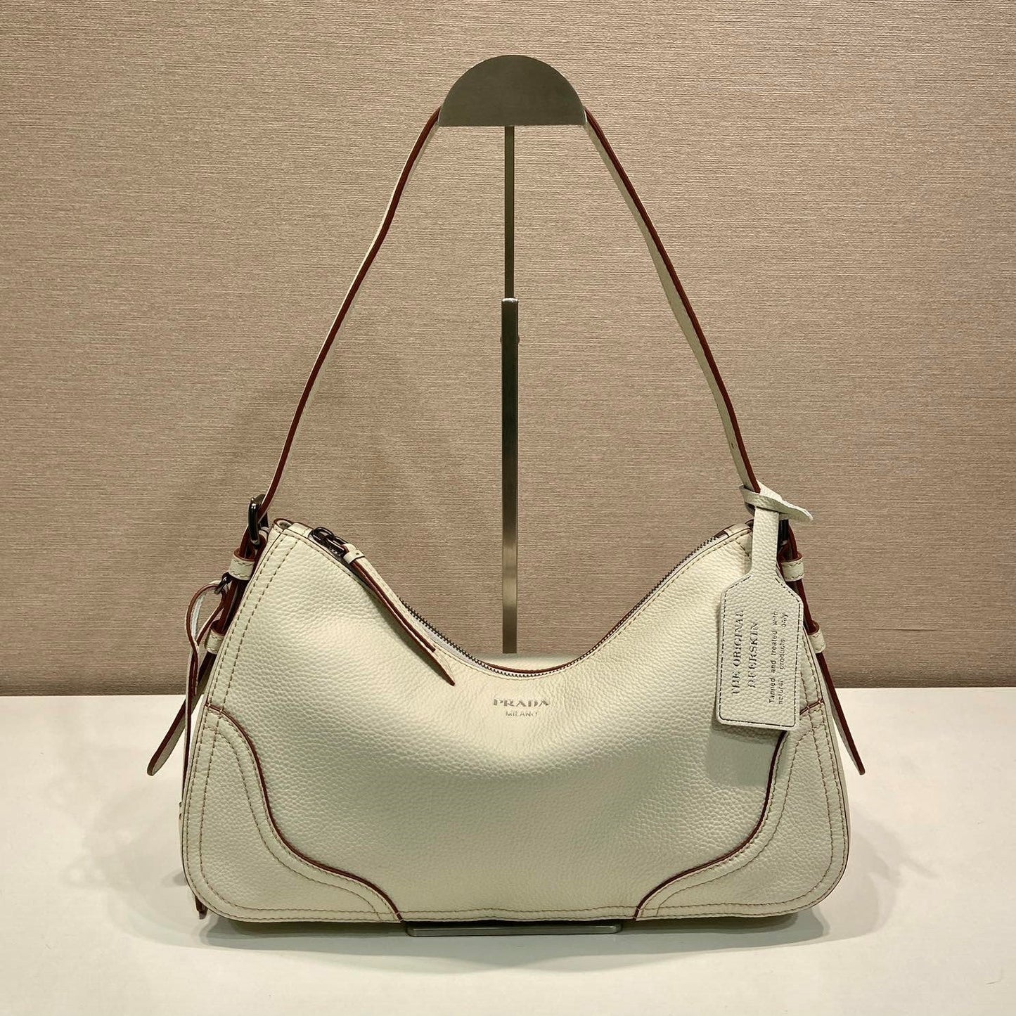 Prada Aimèe Large Shoulder 36cm Bag Khahi Cowhide