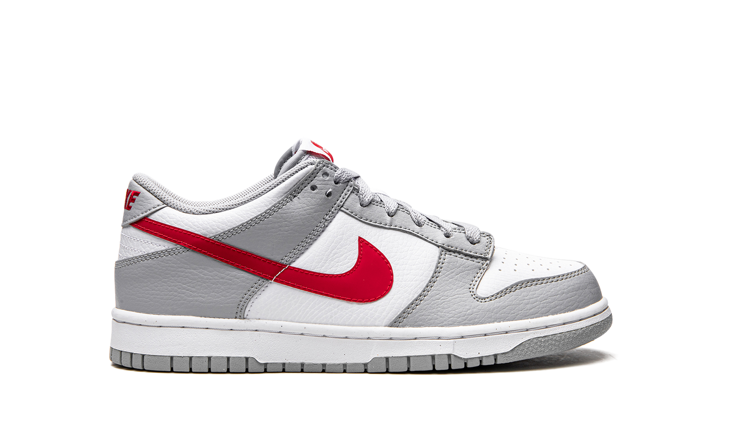 DUNK LOW GS "White / Grey / Red" DV7149 001