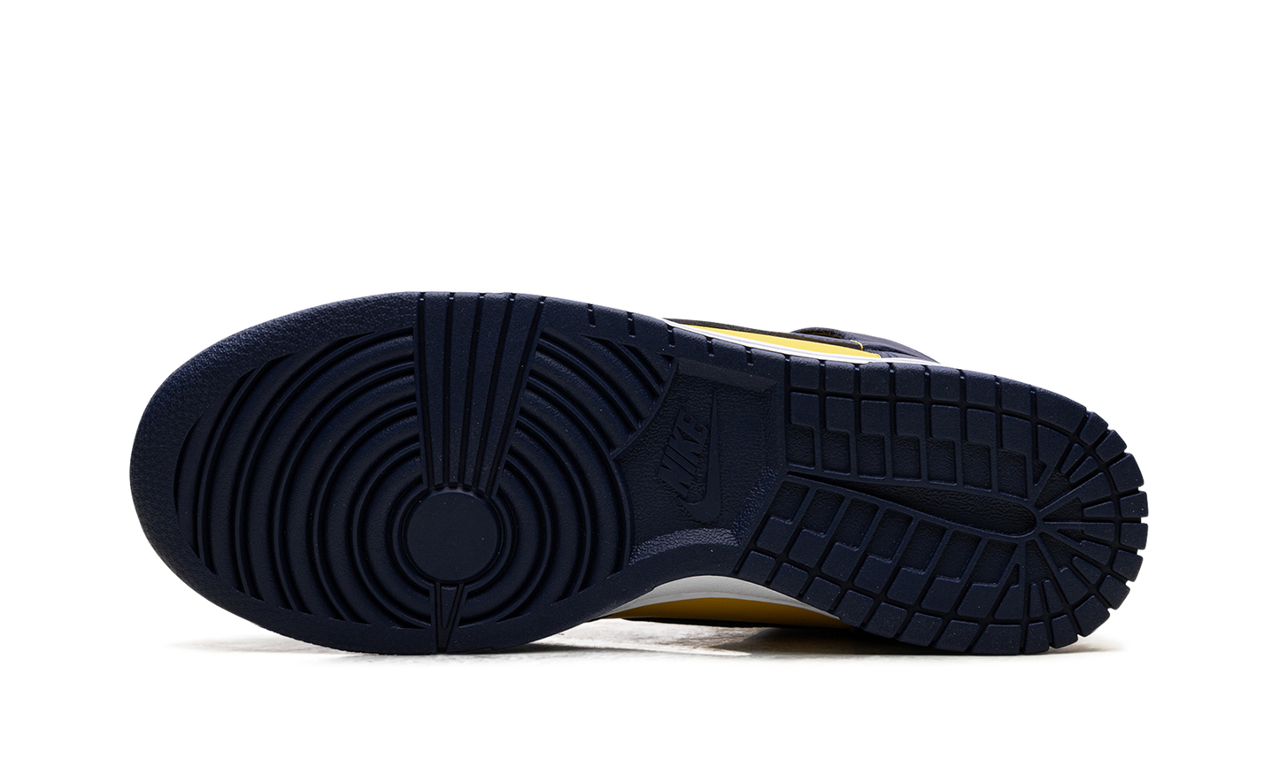 Dunk High "Michigan 2025" HF3143 700