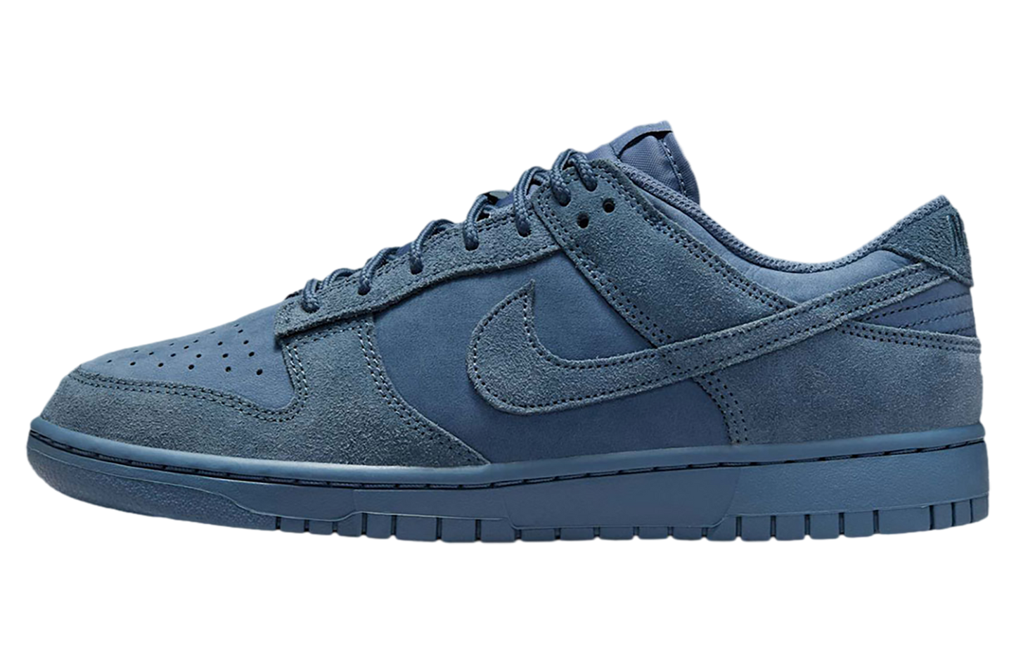 Dunk Low SE "Diffused Blue" IB6651 400