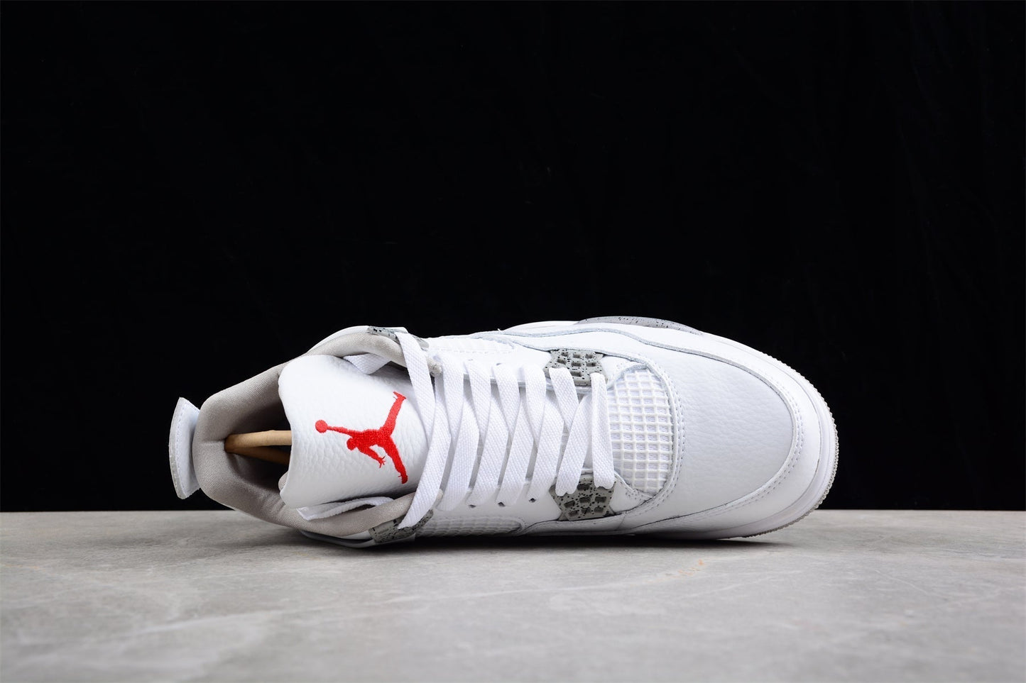AIR JORDAN 4  WHITE OREO