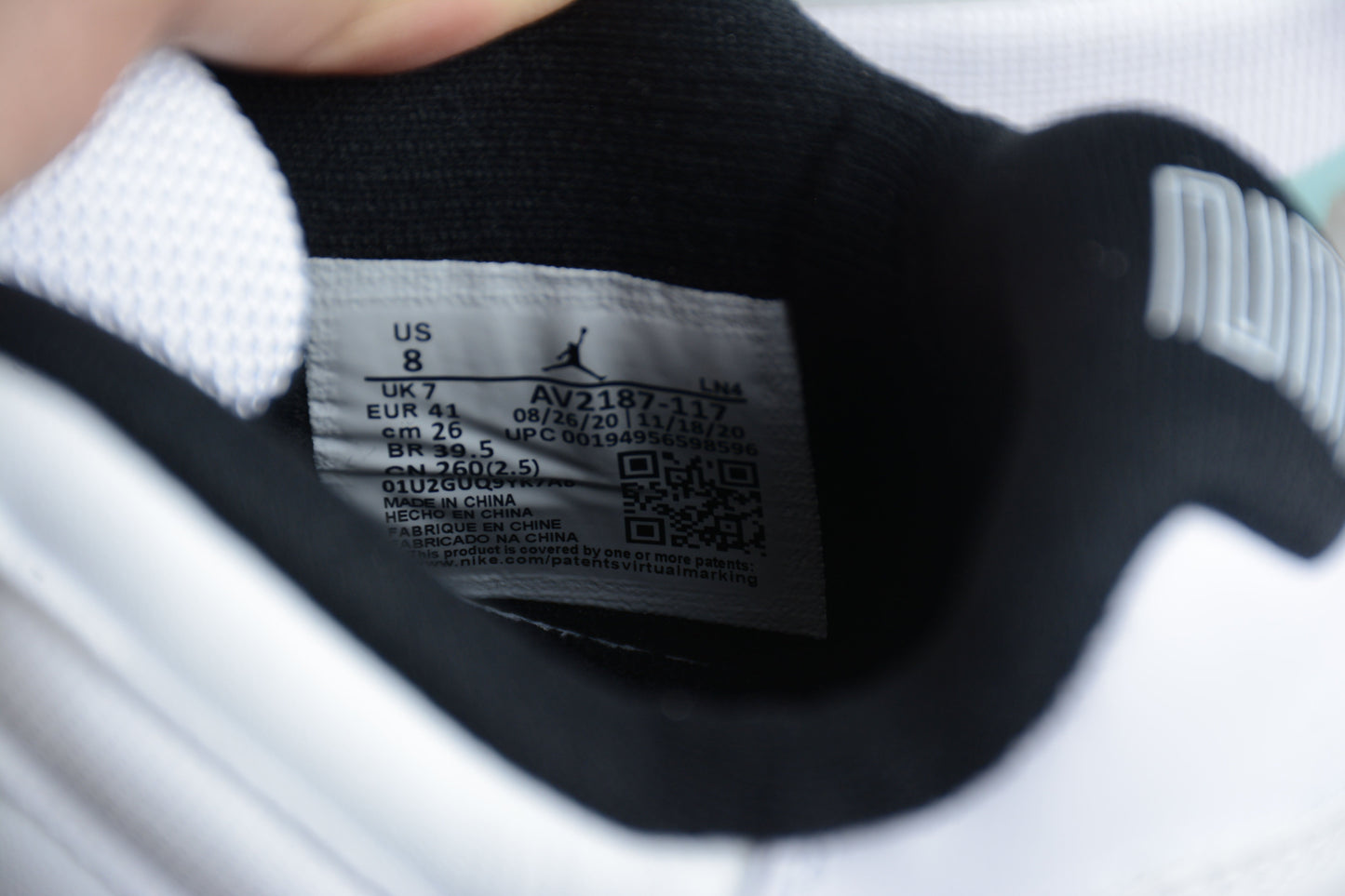 AJ 11 Low Legend Blue
