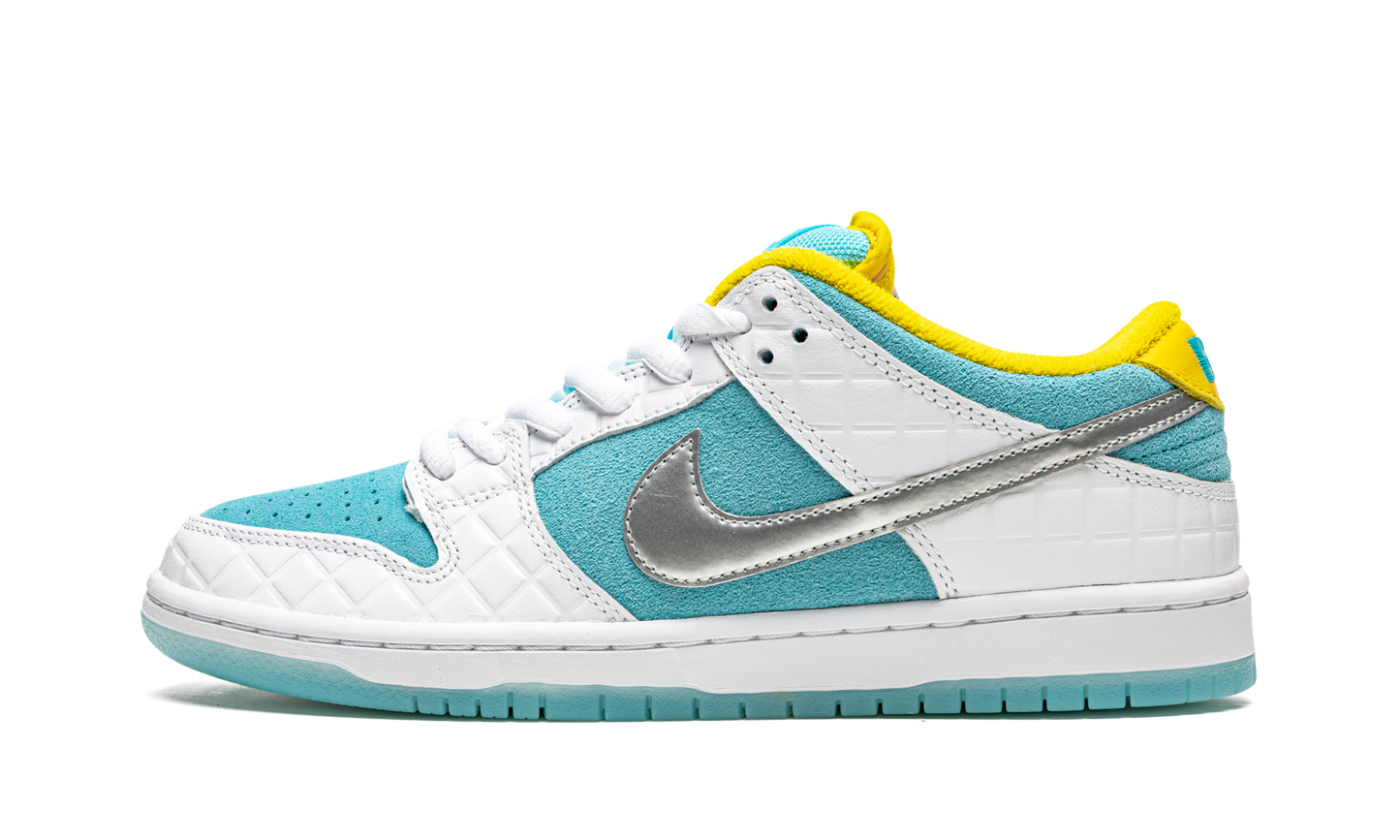 SB Dunk Low "FTC Lagoon Pulse" DH7687 400
