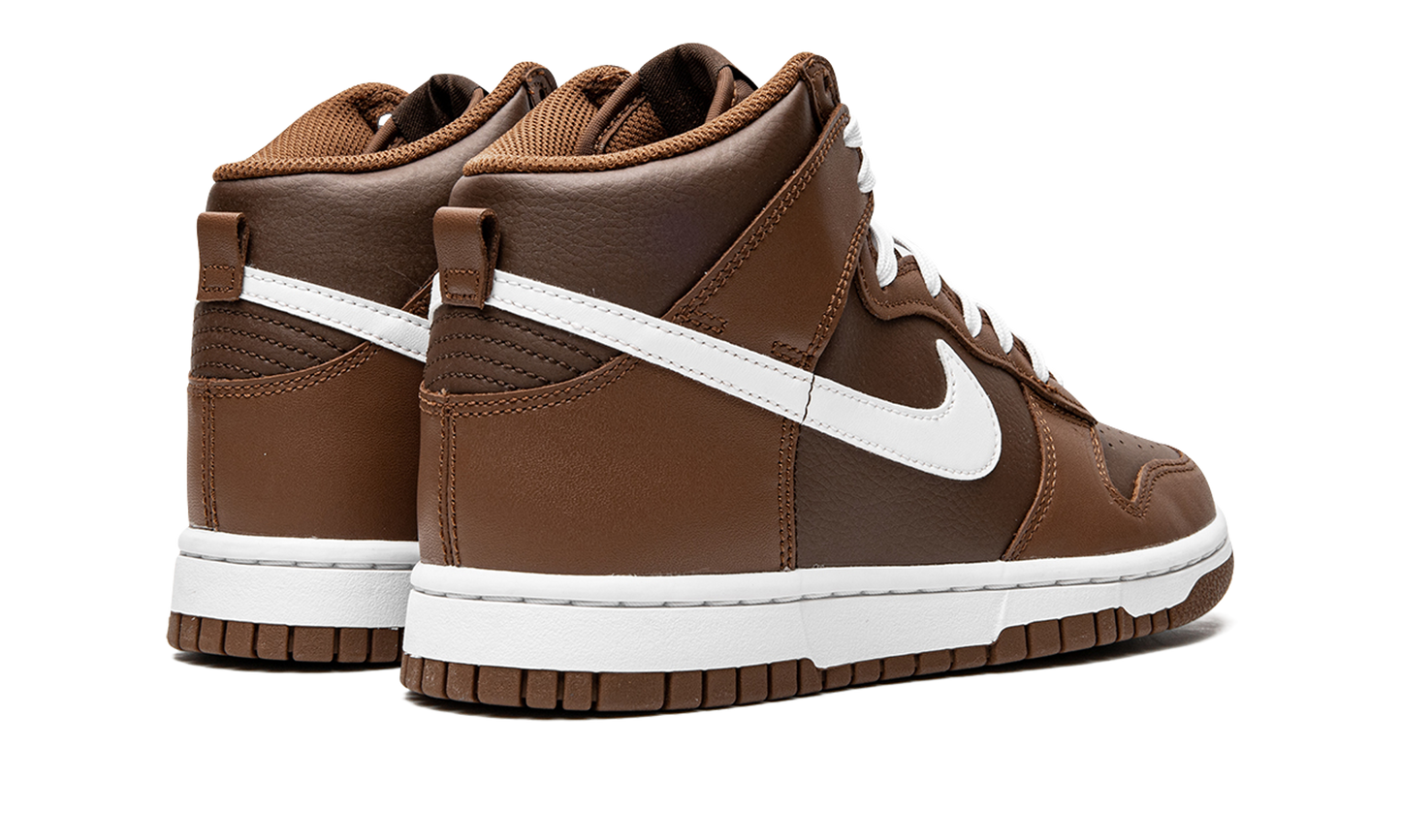 Dunk High "Chocolate" DJ6189 200