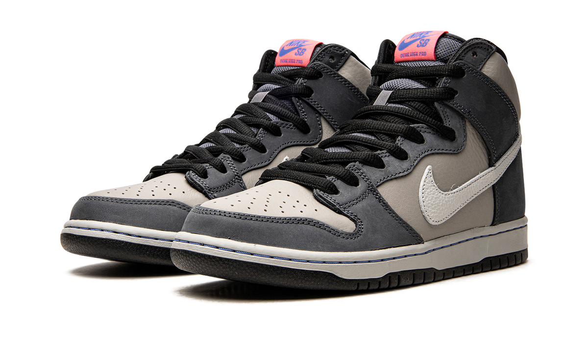 SB Dunk High Pro "Medium Grey" DJ9800 001