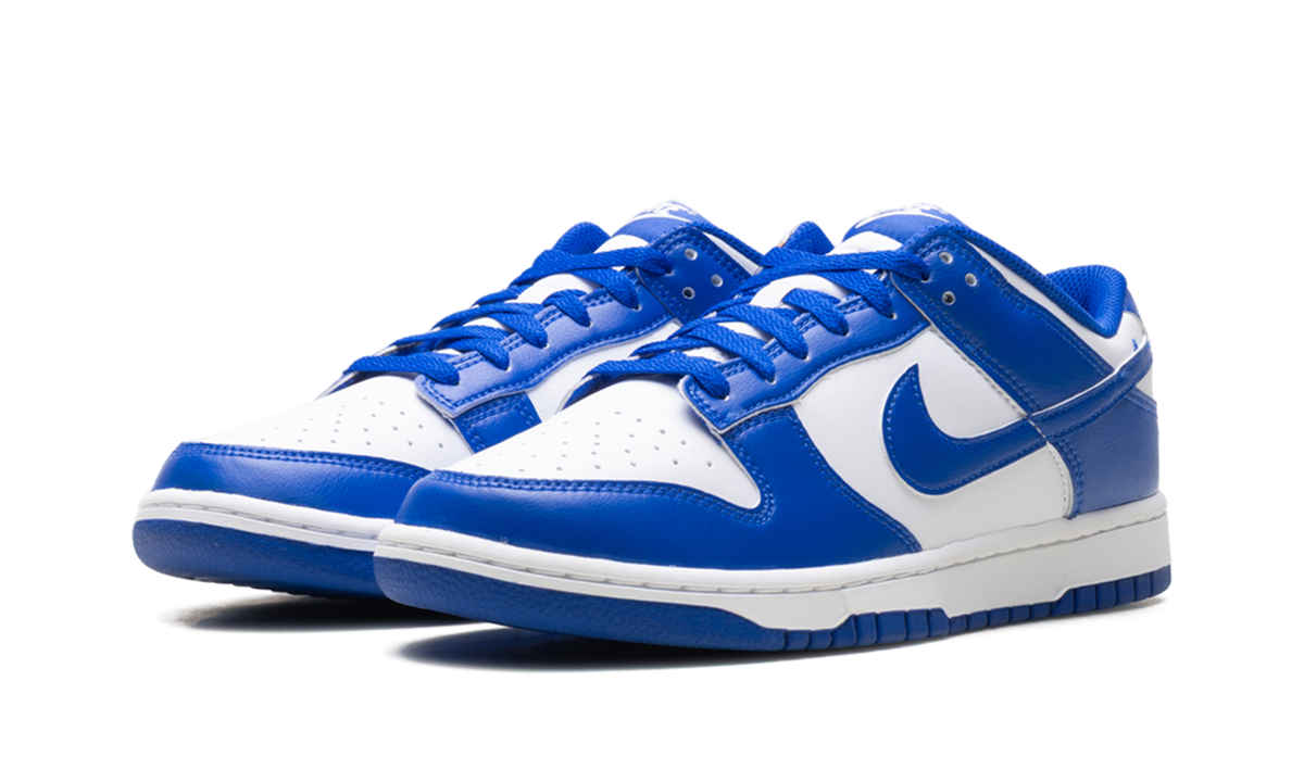 Dunk Low "White Hyper Royal (2025)" HF5441 112