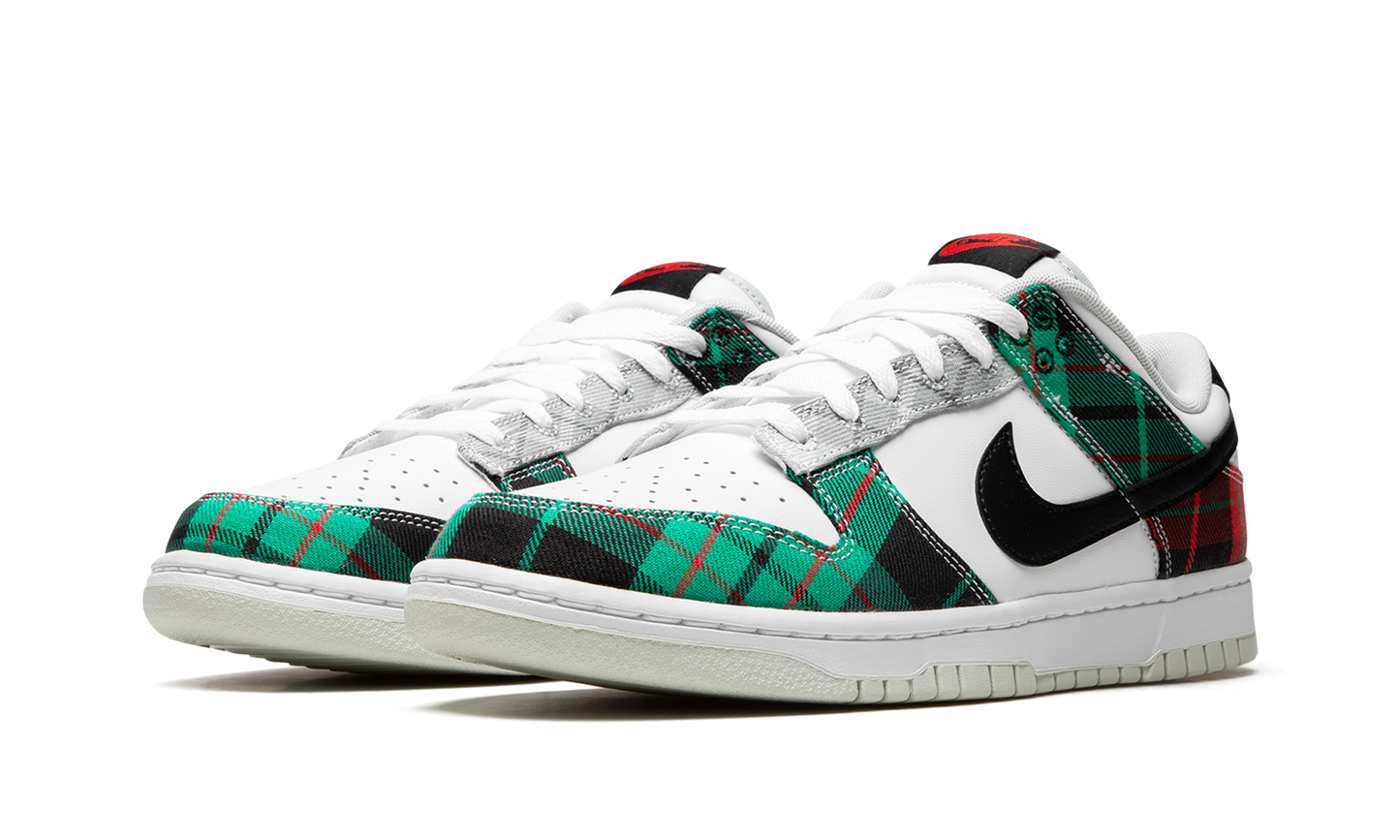 Dunk Low "Tartan Plaid" DV0827 100