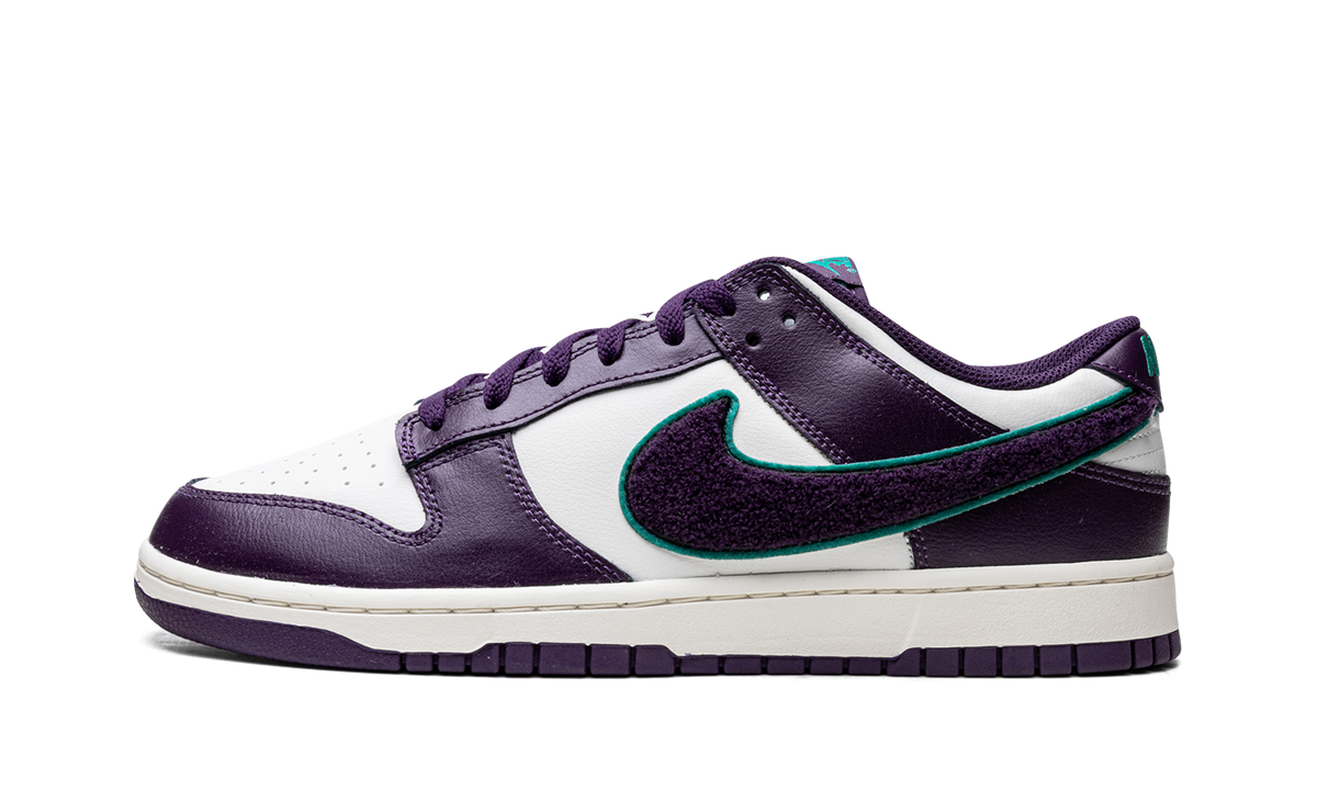 Dunk Low "Chenille Swoosh - Grand Purple" DQ7683 100