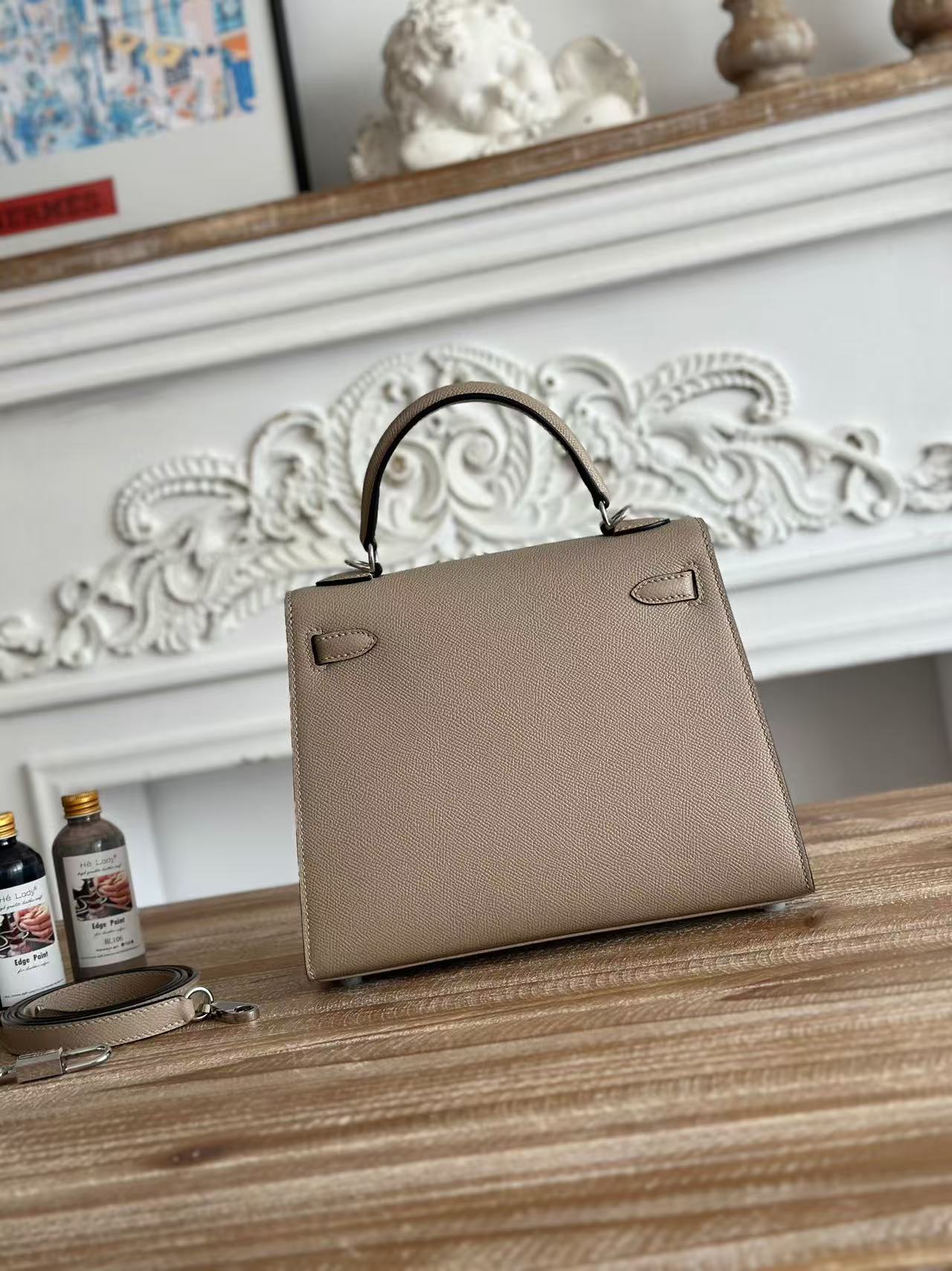 HM KELLY 25CM GREY EPSOM LEATHER SILVER HARDWARE
