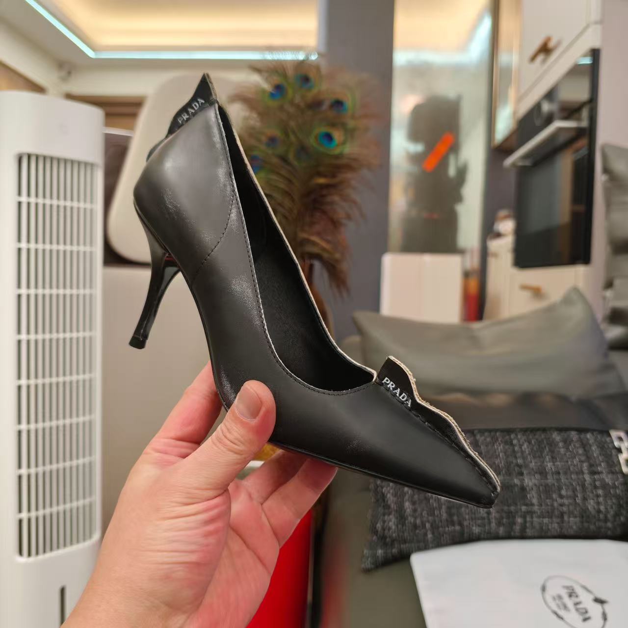 Prada Antiqued Pumps 85mm  Black Tan calfskin