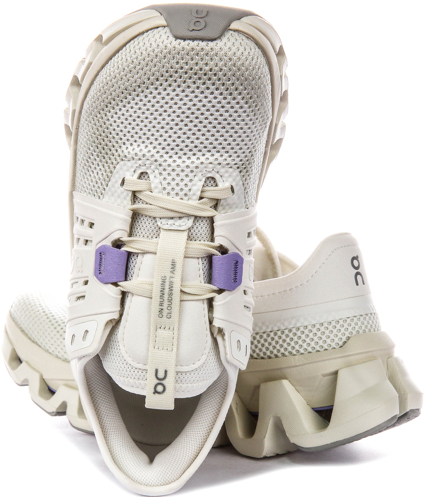On Running Cloudswift Amp In Ivory For Women