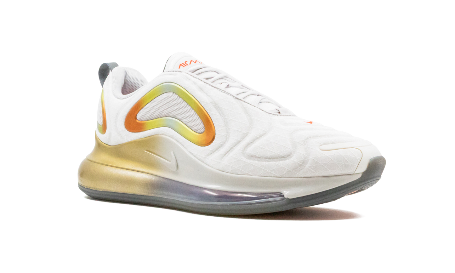 Air Max 720 "Gradient" CI3870 100