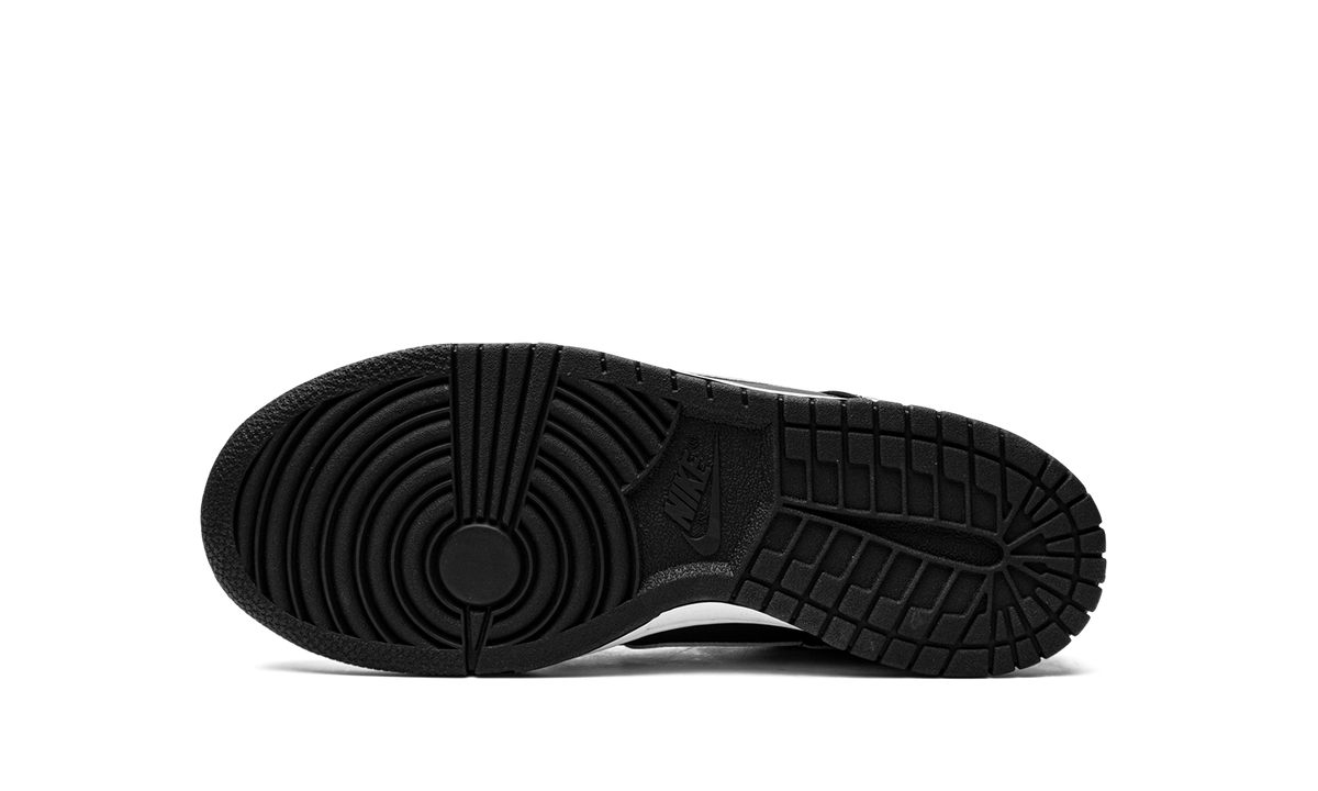 Dunk Low GS "Black Panda" DH9765 002