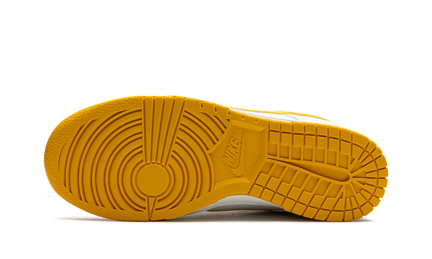 Dunk Low Retro "White University Gold" DV0831 110