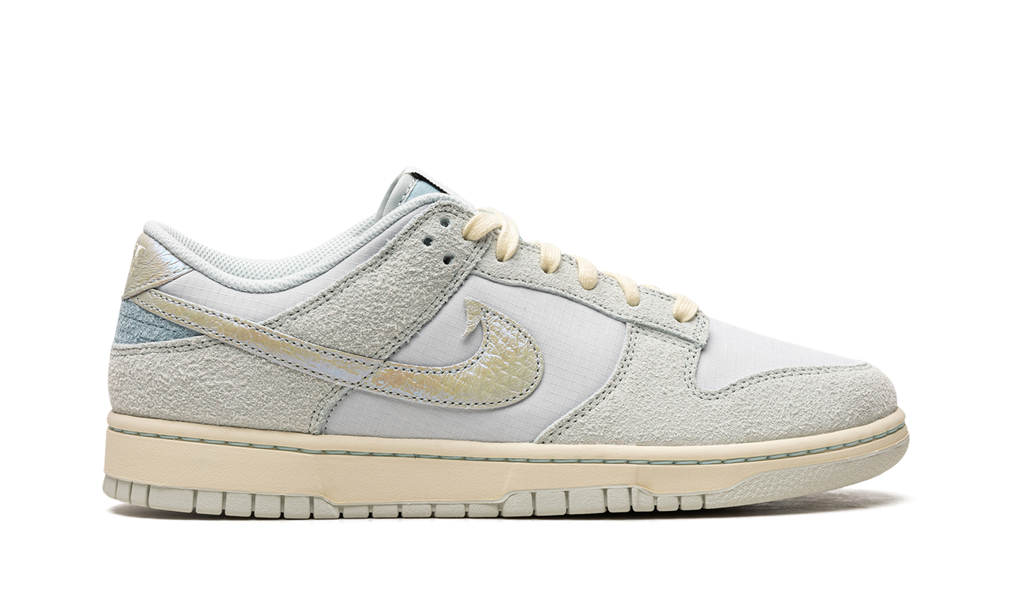 Dunk Low Retro "Gone Fishing" DV7210 001