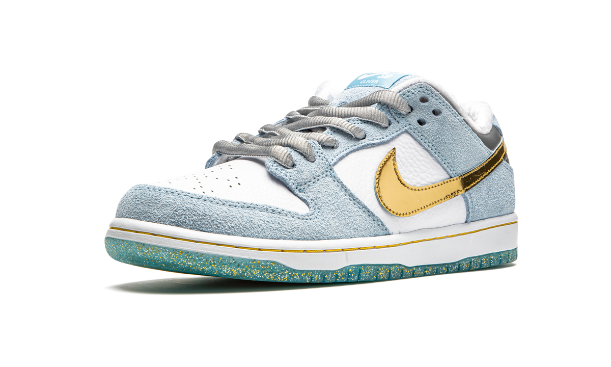 SB Dunk Low "Sean Cliver - Holiday Special" DC9936 100