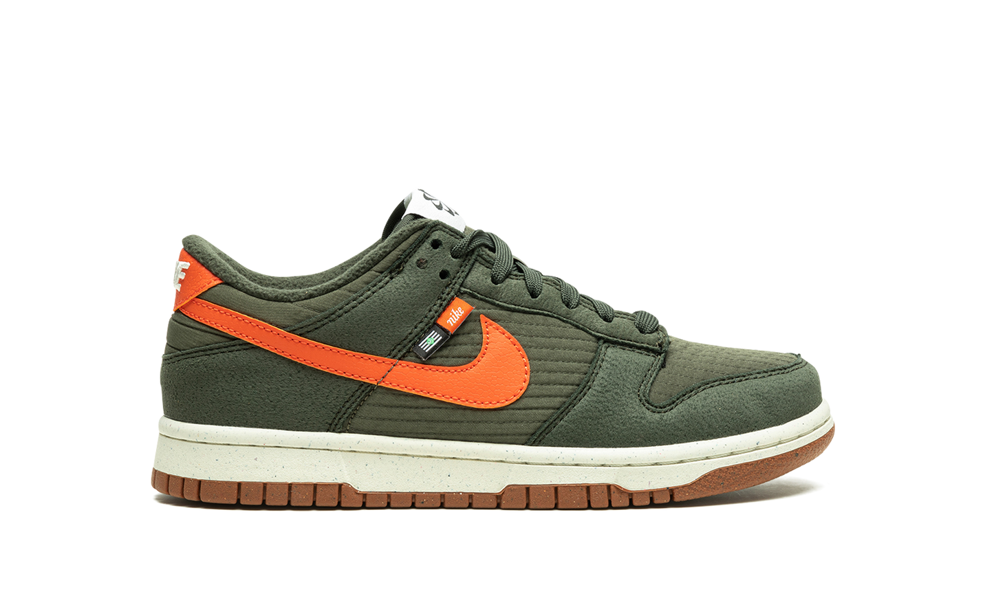 Dunk Low GS "Toasty Sequoia" DC9561 300