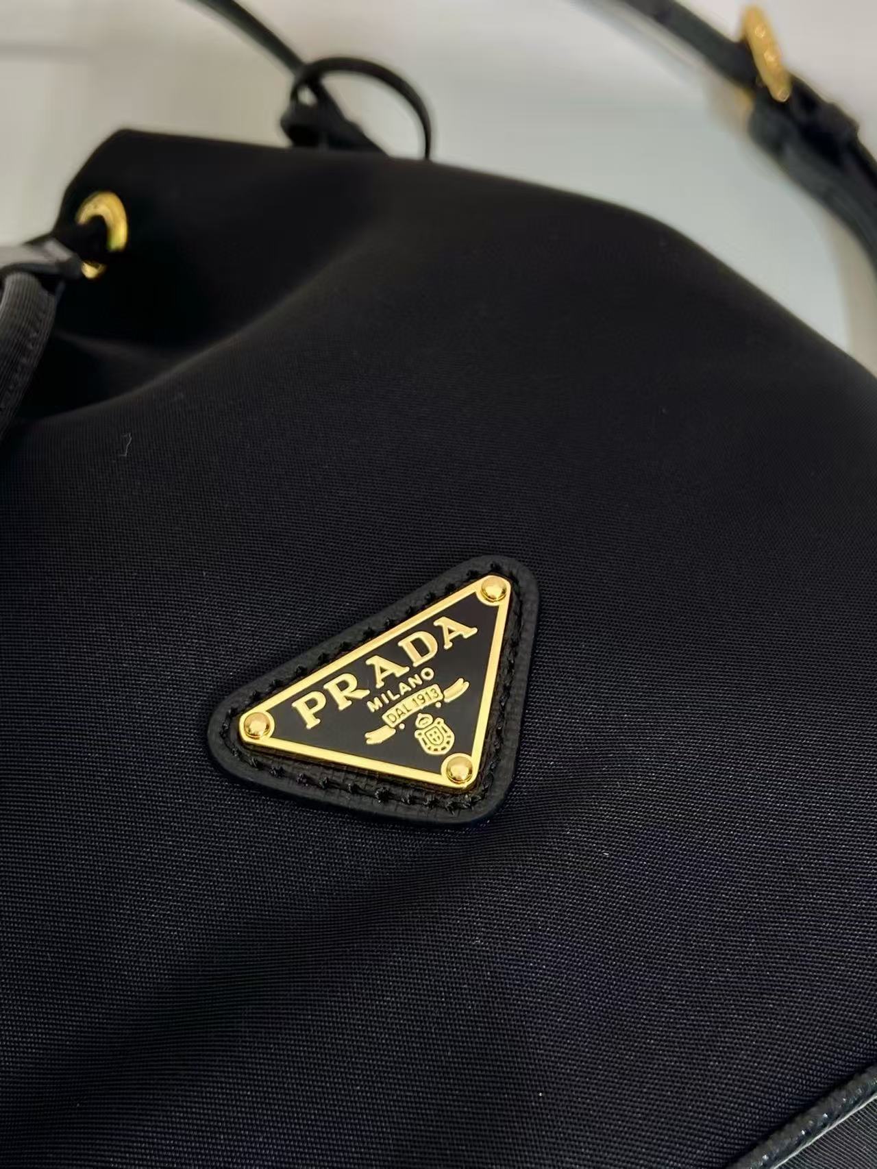 PRA bucket bag 19 black nylon fabric