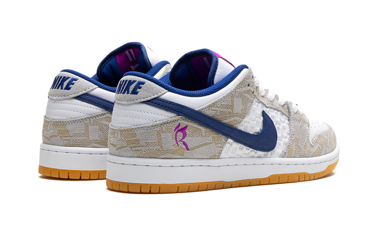 SB Dunk "Rayssa Leal" FZ5251 001