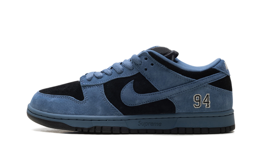 SB Dunk Low "Supreme - Ocean Fog" HQ8487 400