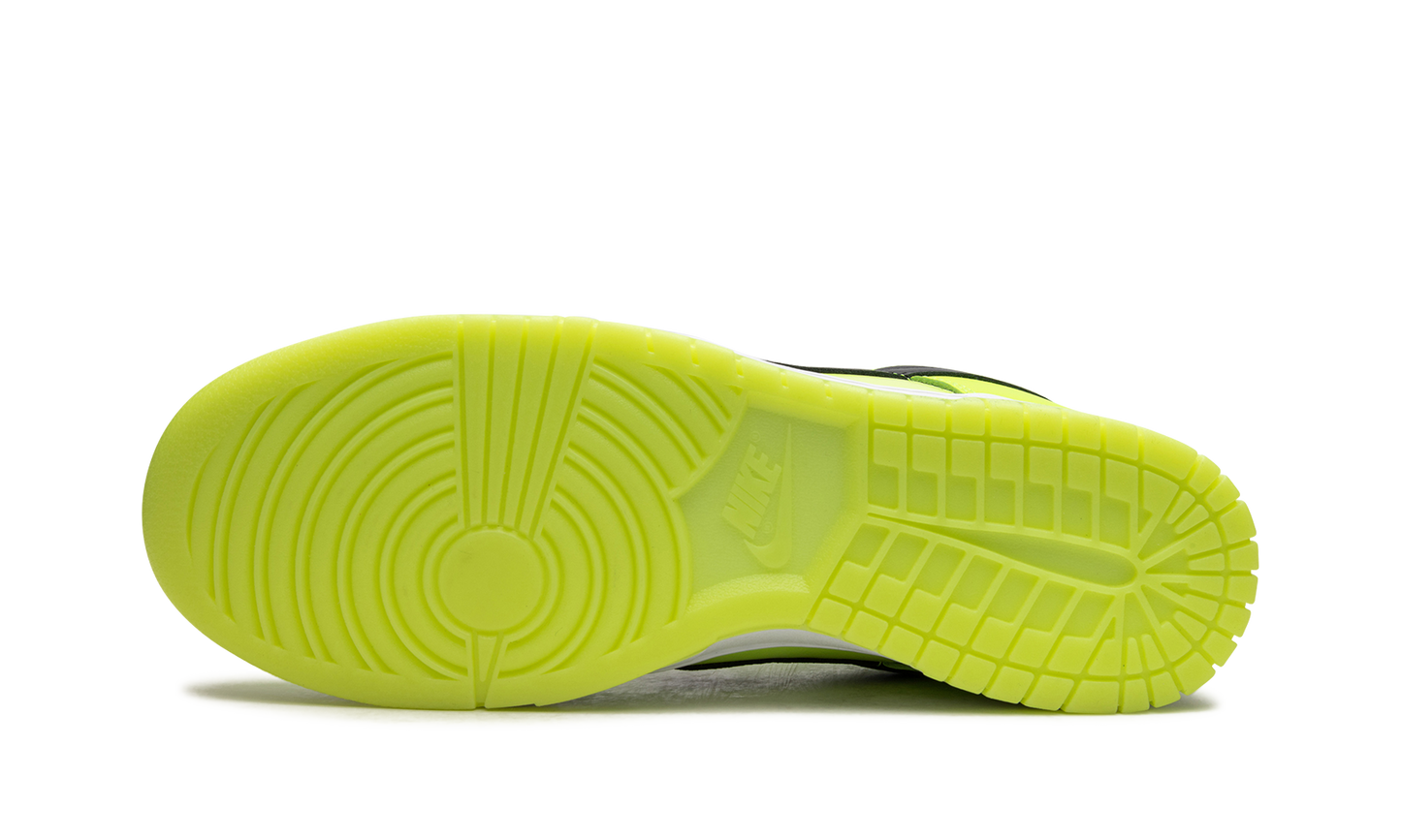 Dunk Low "Glow in the Dark" FJ4610 702