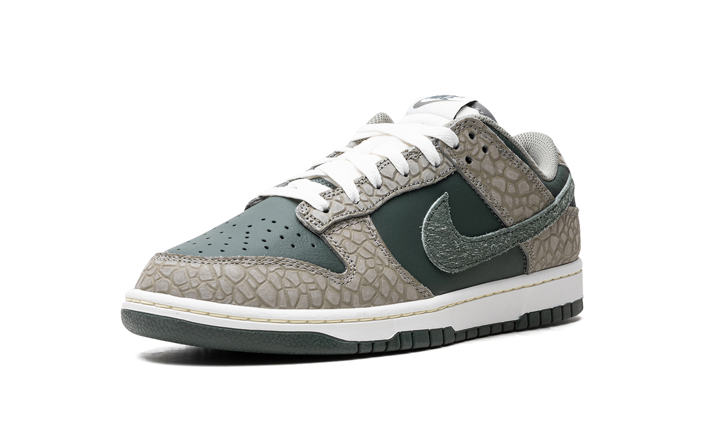 Dunk Low "Urban Landscape 2.0" HF4878 053