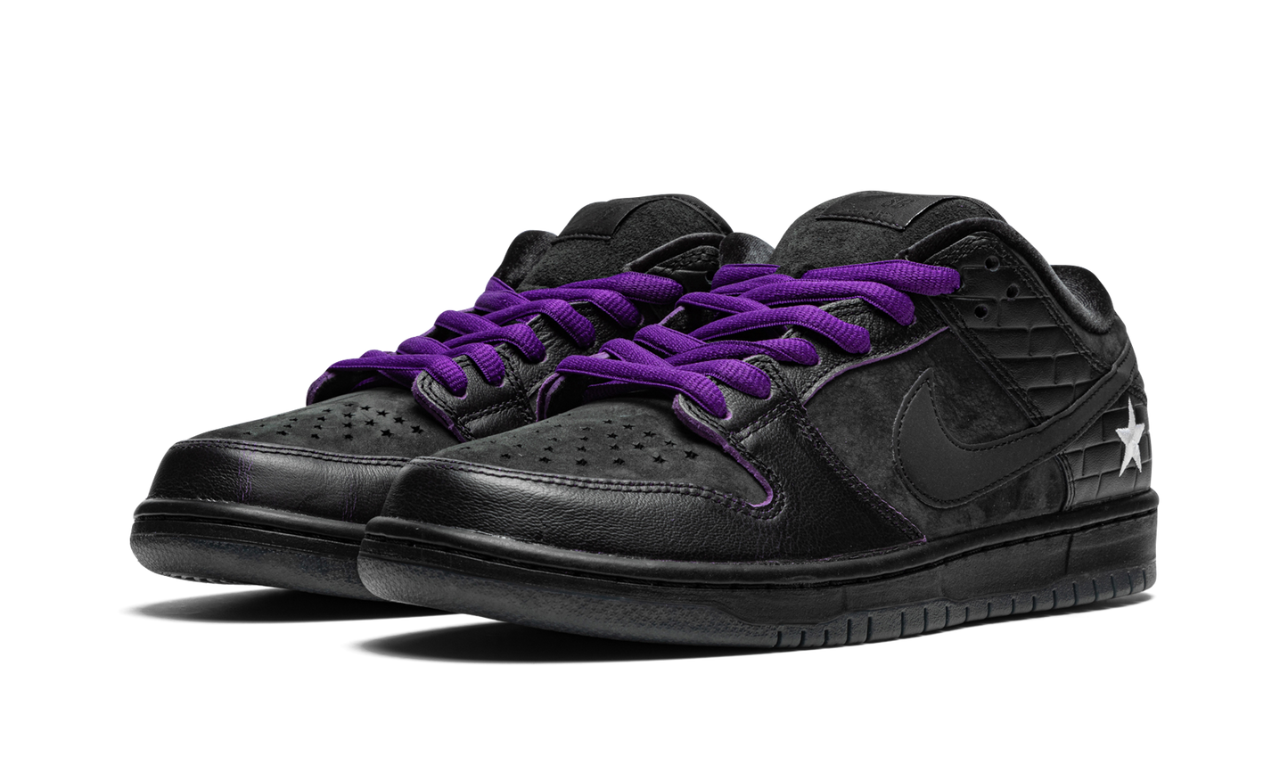 SB Dunk Low "Familia First Avenue" DJ1159 001