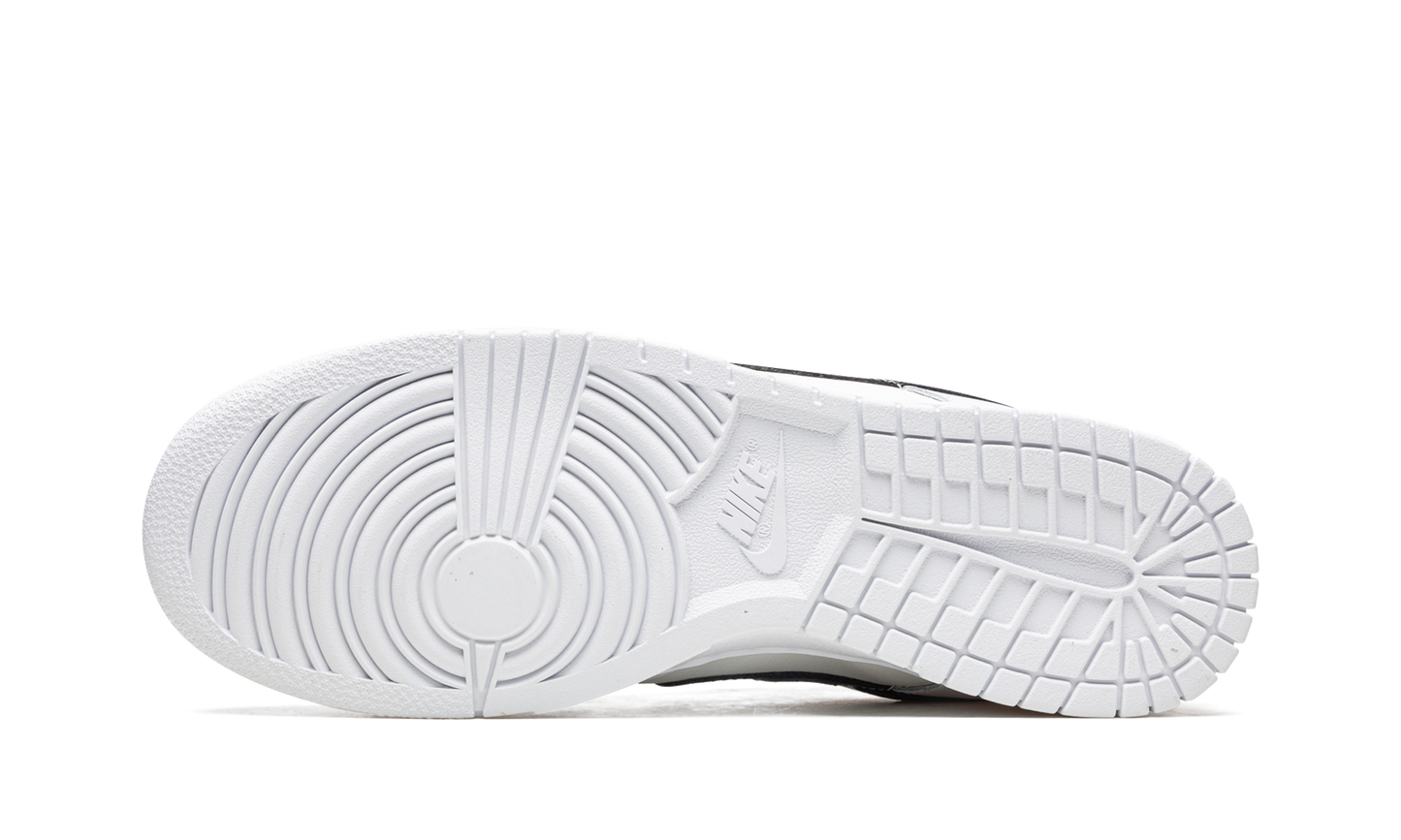 Dunk Low Retro "Reverse Panda" DJ6188 101